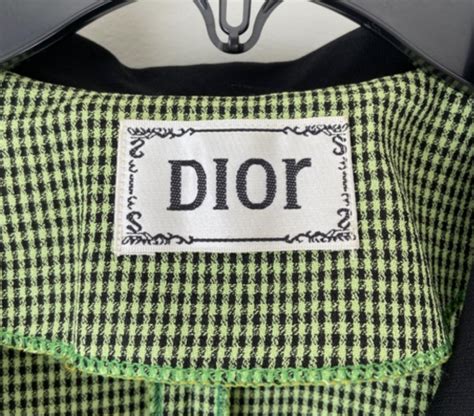 authentication of christian dior clothing